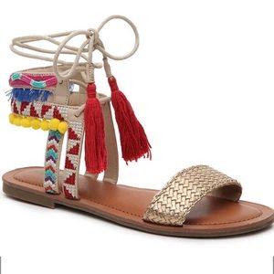 ✨Host Pick✨Indigo Rd. Lace Up Tassel Sandal